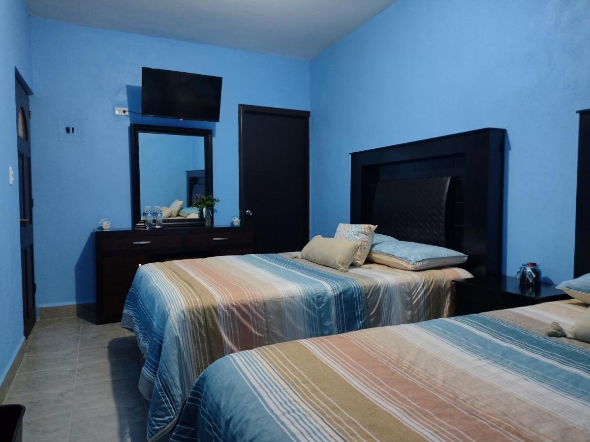 Hotel Prado'S Puerto San Carlos Kültér fotó