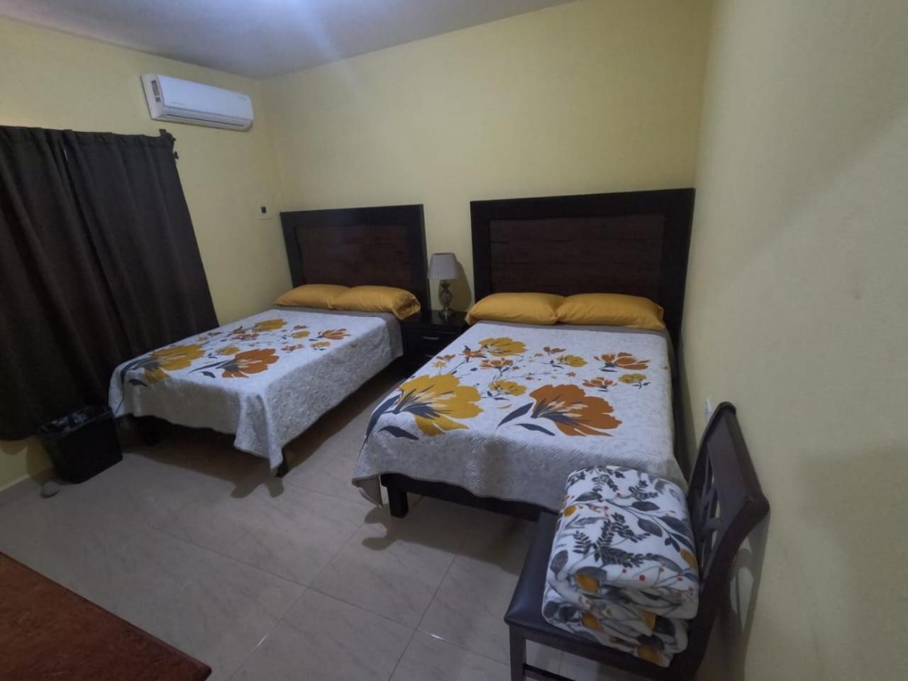 Hotel Prado'S Puerto San Carlos Kültér fotó